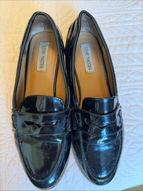 Steve Madden Black Patent Penny Loafers